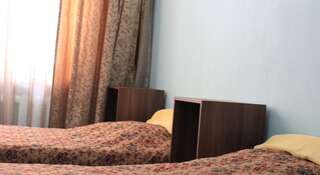Гостиница Хостел «Novo» Новосибирск Кровать в общем четырехместном номере для мужчин и женщин-3